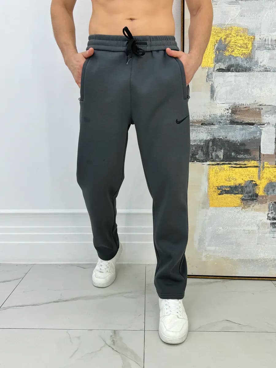 Брюки спортивные прямые теплые с начесом