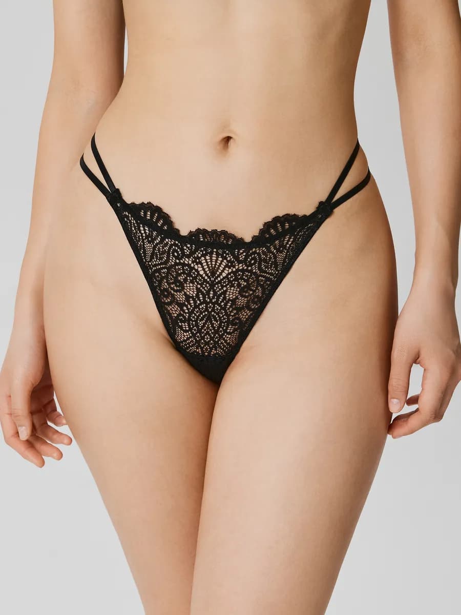 Трусы стринги кружевные со стрепами