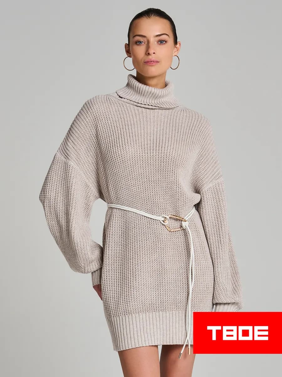 Платье-свитер вязаное - фото 1