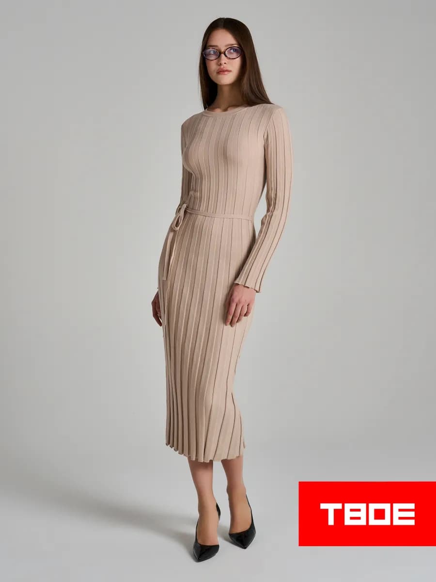 Платье лапша миди