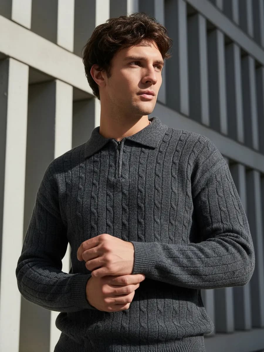 Свитер-поло вязаный с полузамком молния