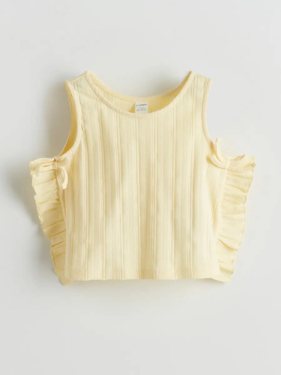 Футболка с круглым вырезом, однотонная, с оборками