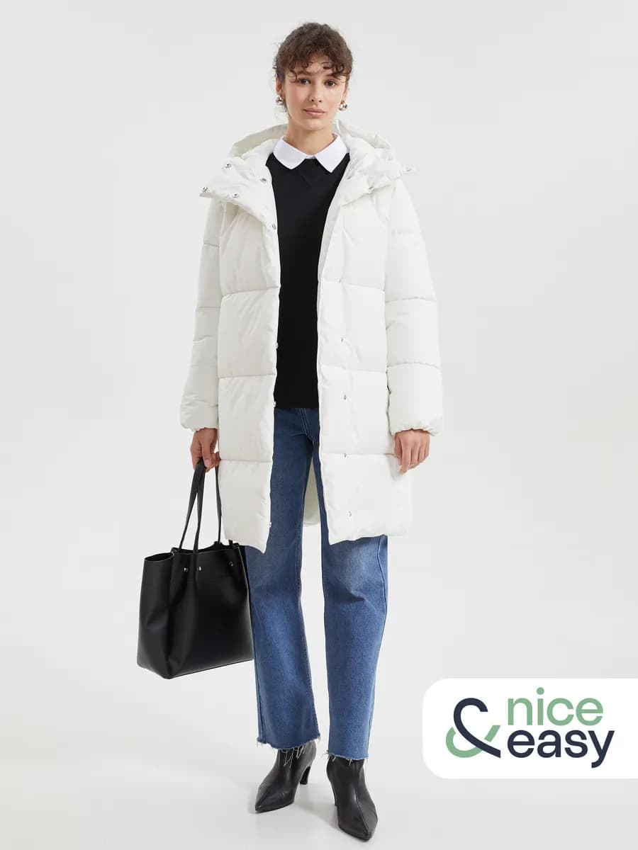 Женское тёплое пальто с капюшоном