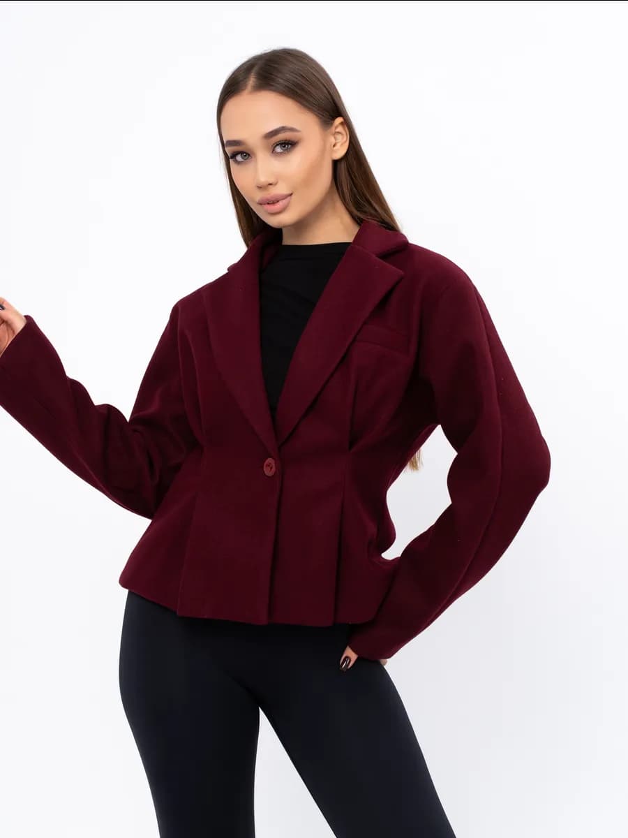 Пиджак приталенный