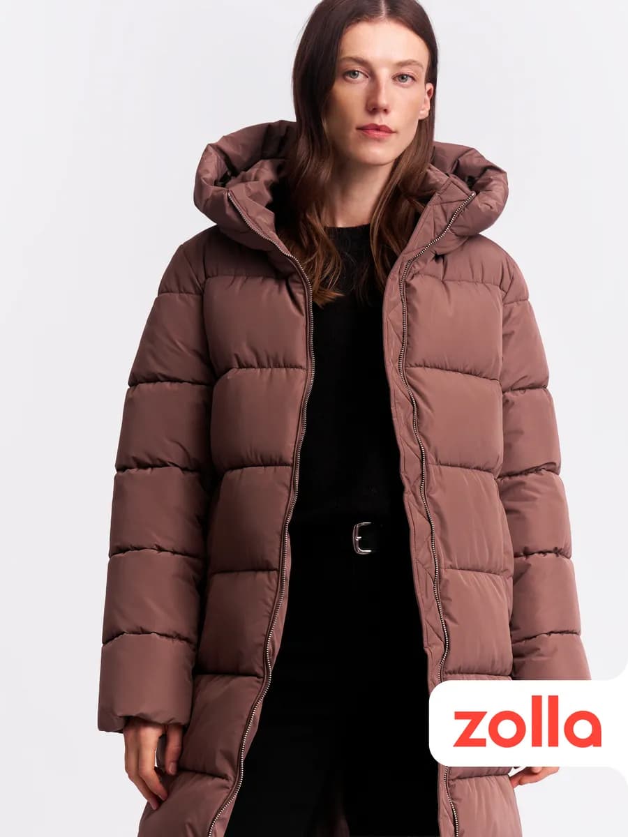 Тёплая куртка-пальто с капюшоном женская