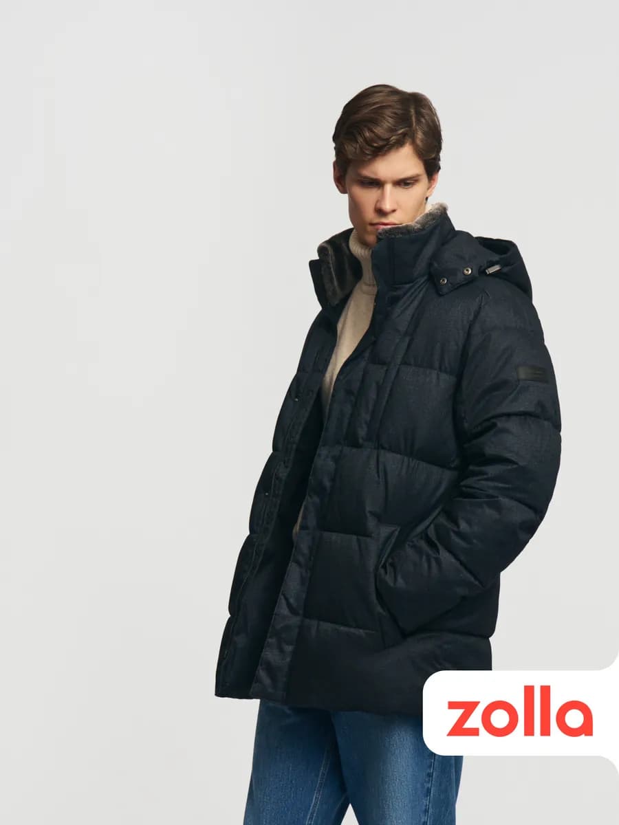 Тёплая мужская куртка с капюшоном зима