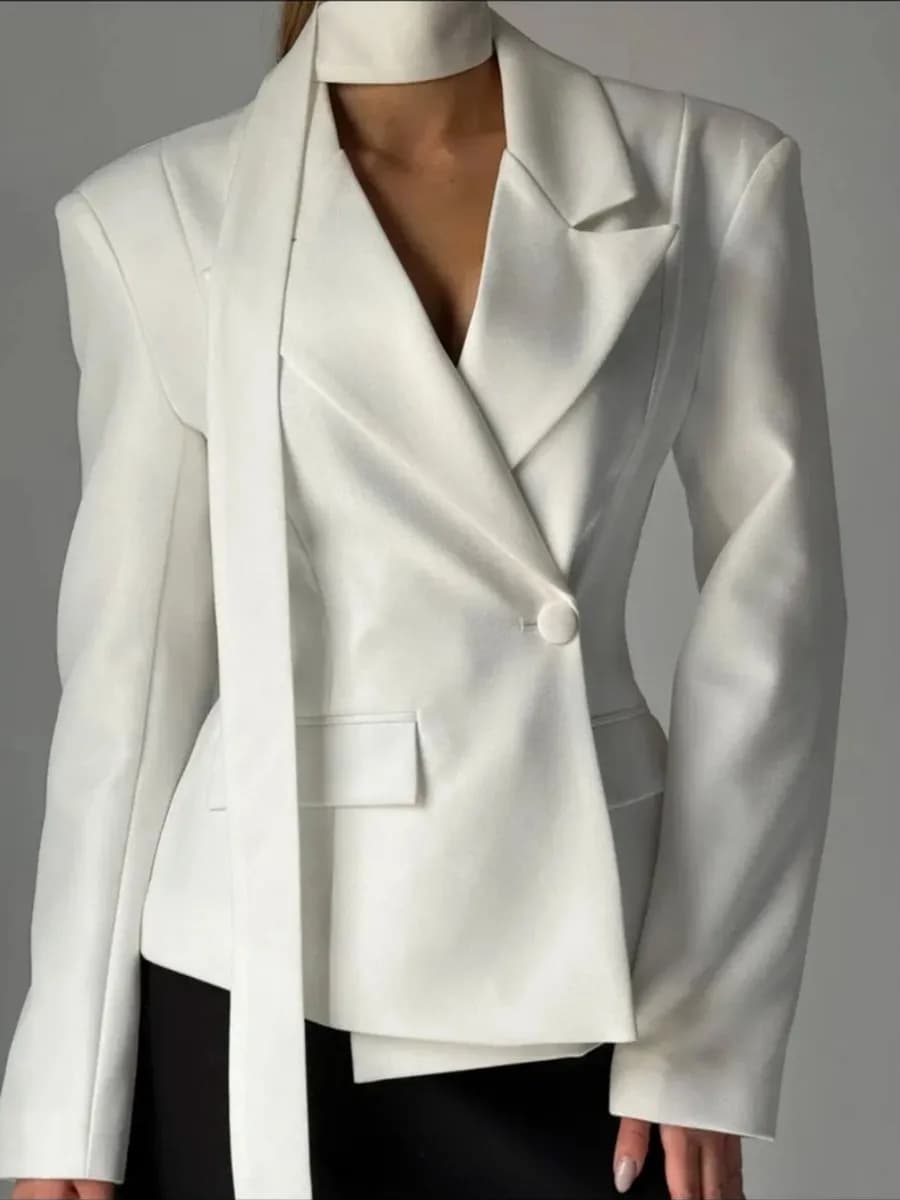 Пиджак приталенный