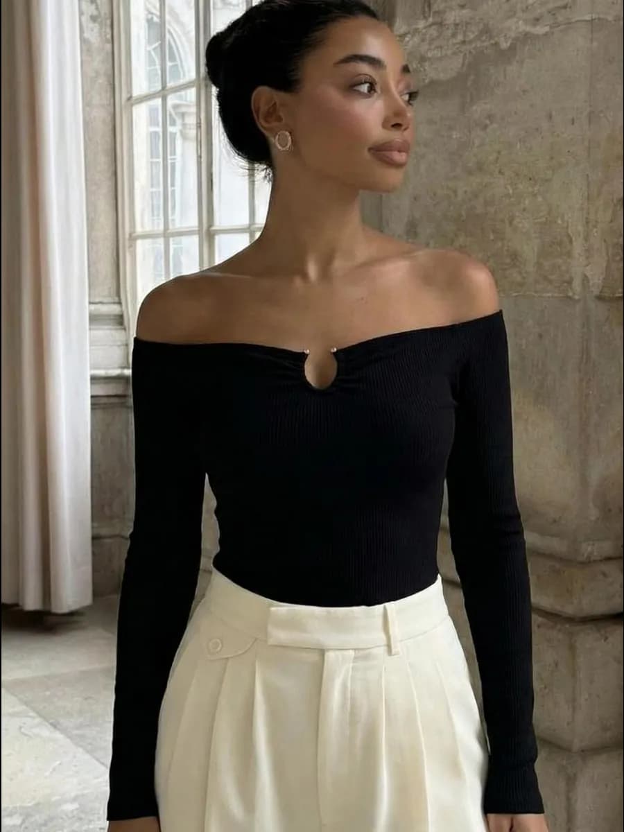 Лонгслив облегающий с открытыми плечами