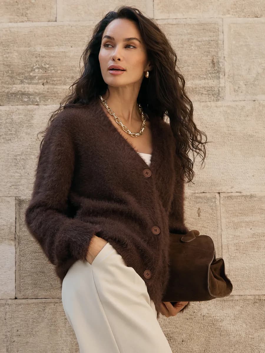 Пушистый кардиган на пуговицах