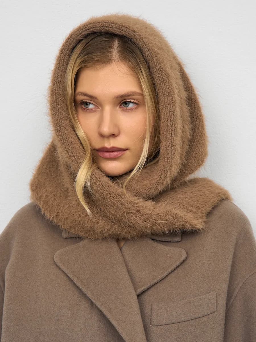 Шарф платок вязаный теплый на голову и шею