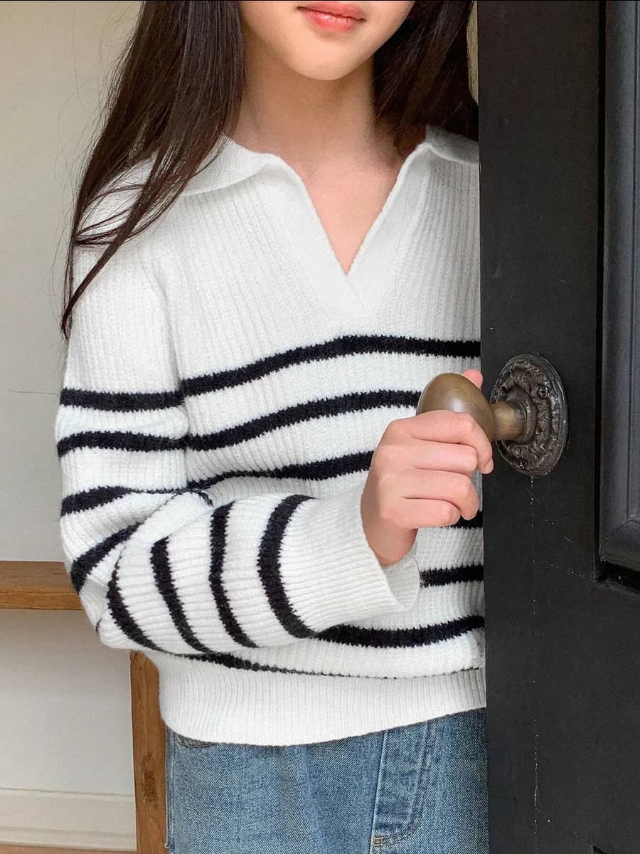 Свитер для подростка вязаный