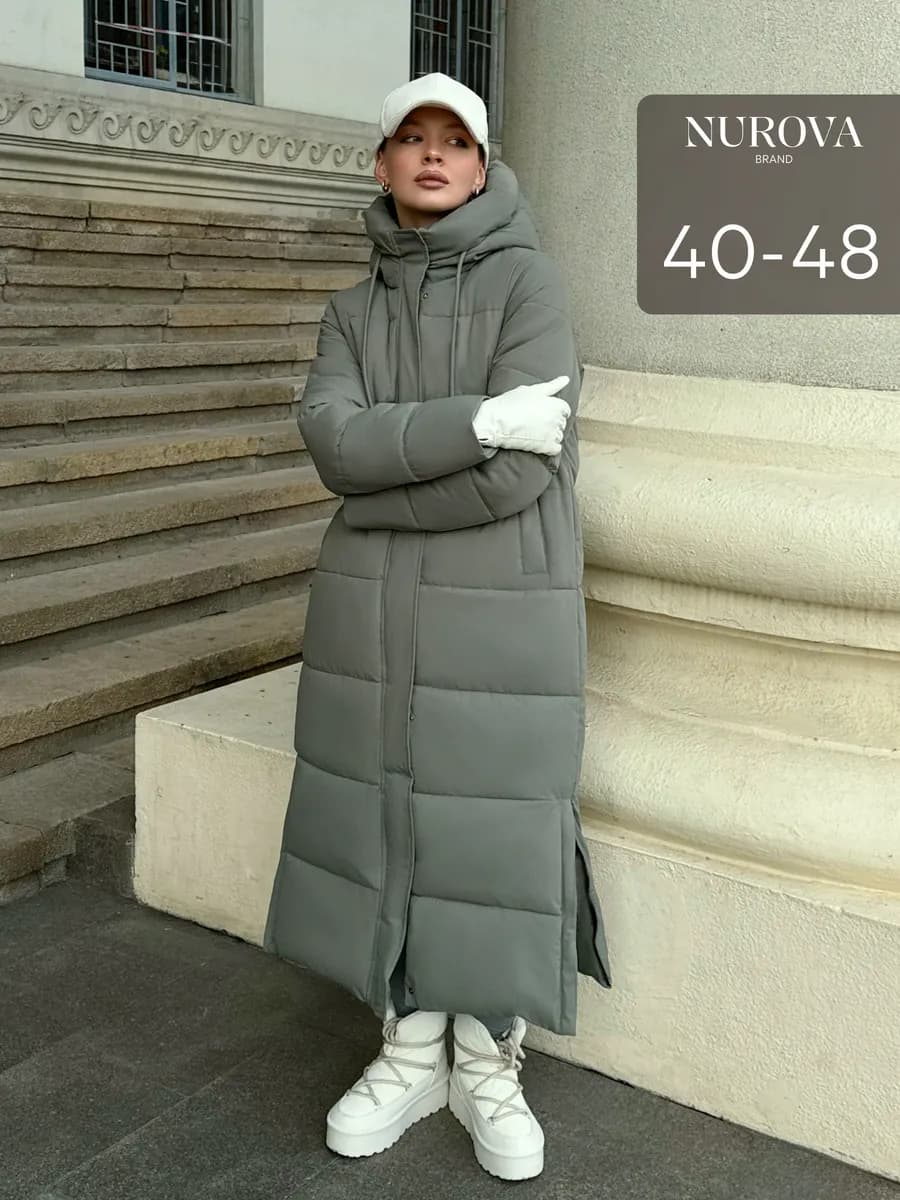 Пуховик зимний длинный с капюшоном