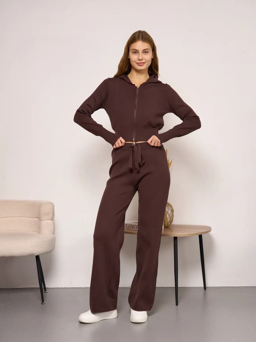 Костюм вязаный трикотажный теплый с брюками