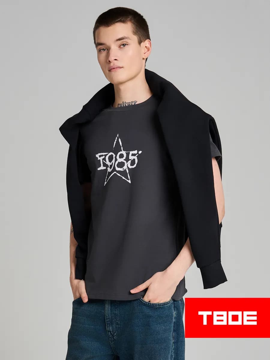 Футболка облегающая с принтом