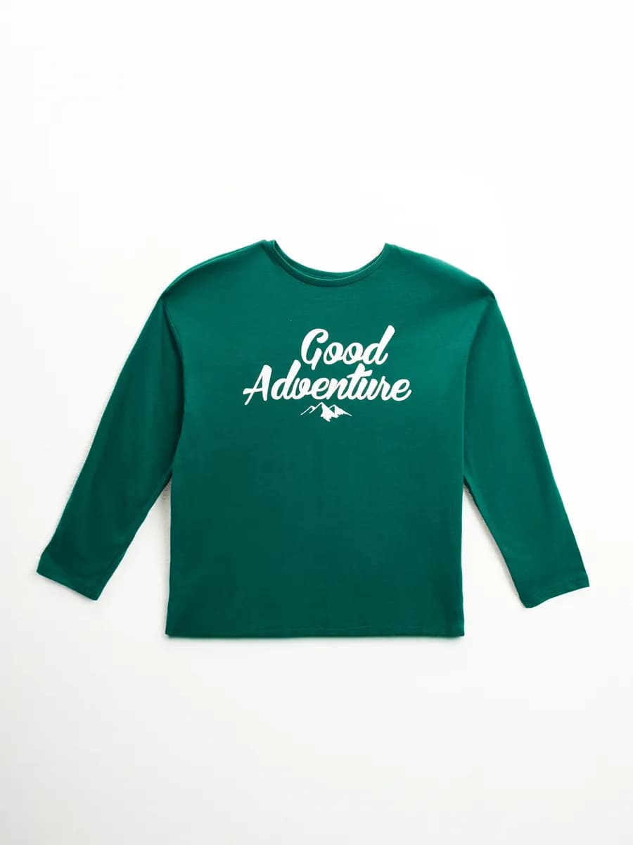 Лонгслив прямого кроя с надписью