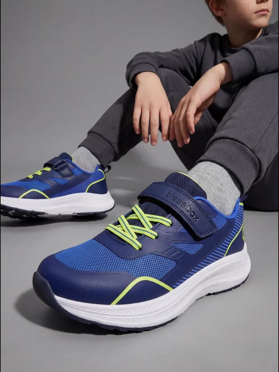 Кроссовки детские спортивные на физкультуру