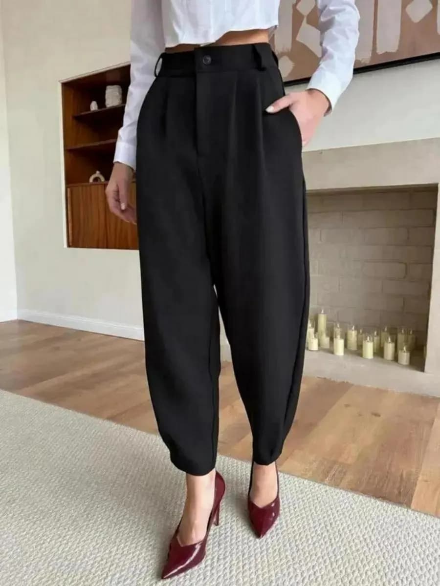 Брюки бананы укороченные с высокой талией