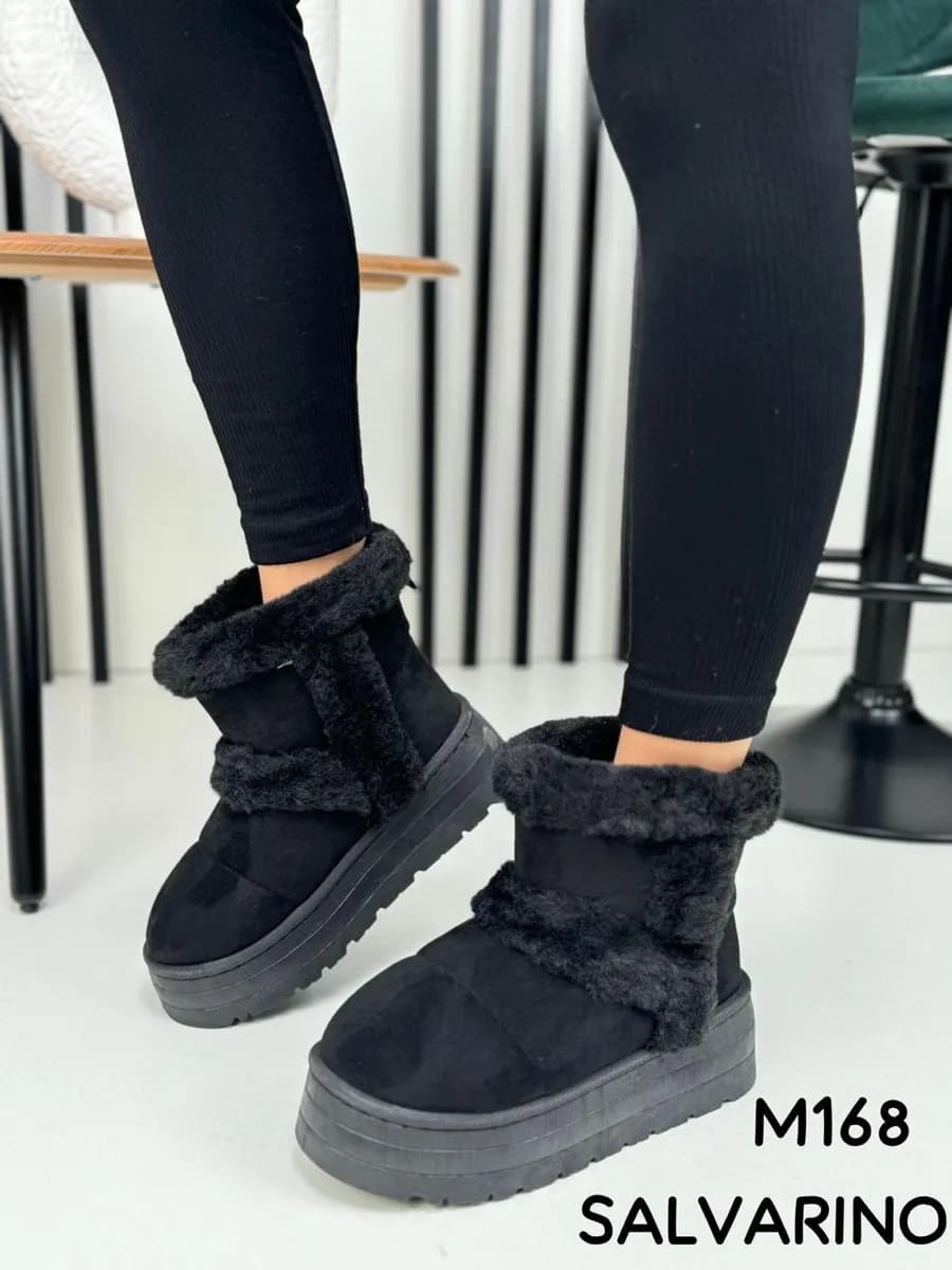 Угги зимние короткие на высокой платформе