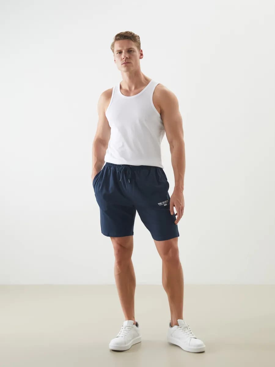 шорты стандартного кроя для мужчин - фото 1