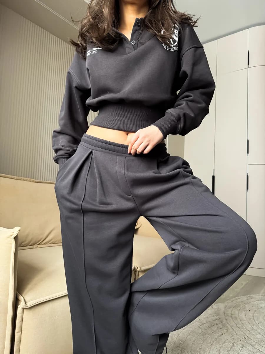 Брюки спортивные утепленные с начесом широкие на резинке