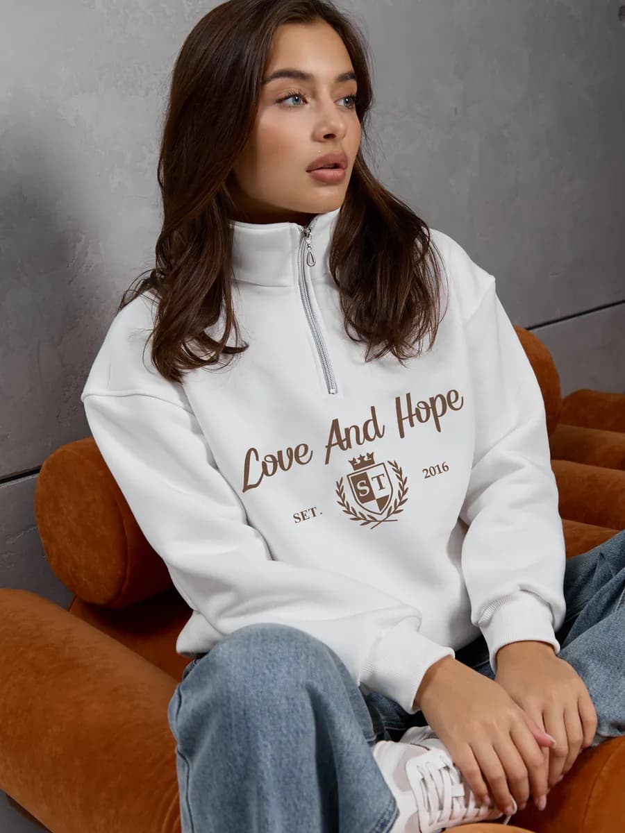 Свитшот полузамок