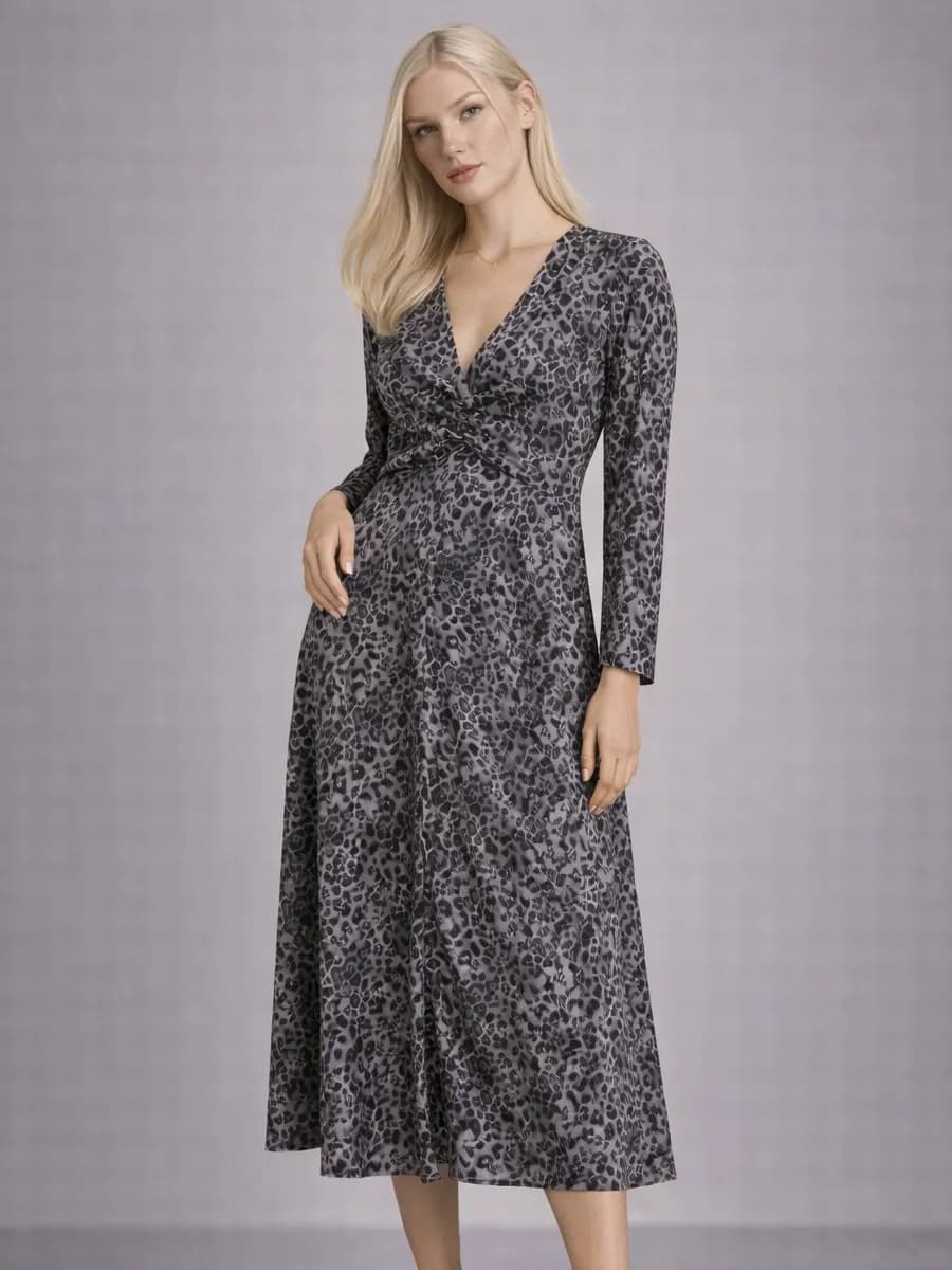 Платье макси на запах леопардовое