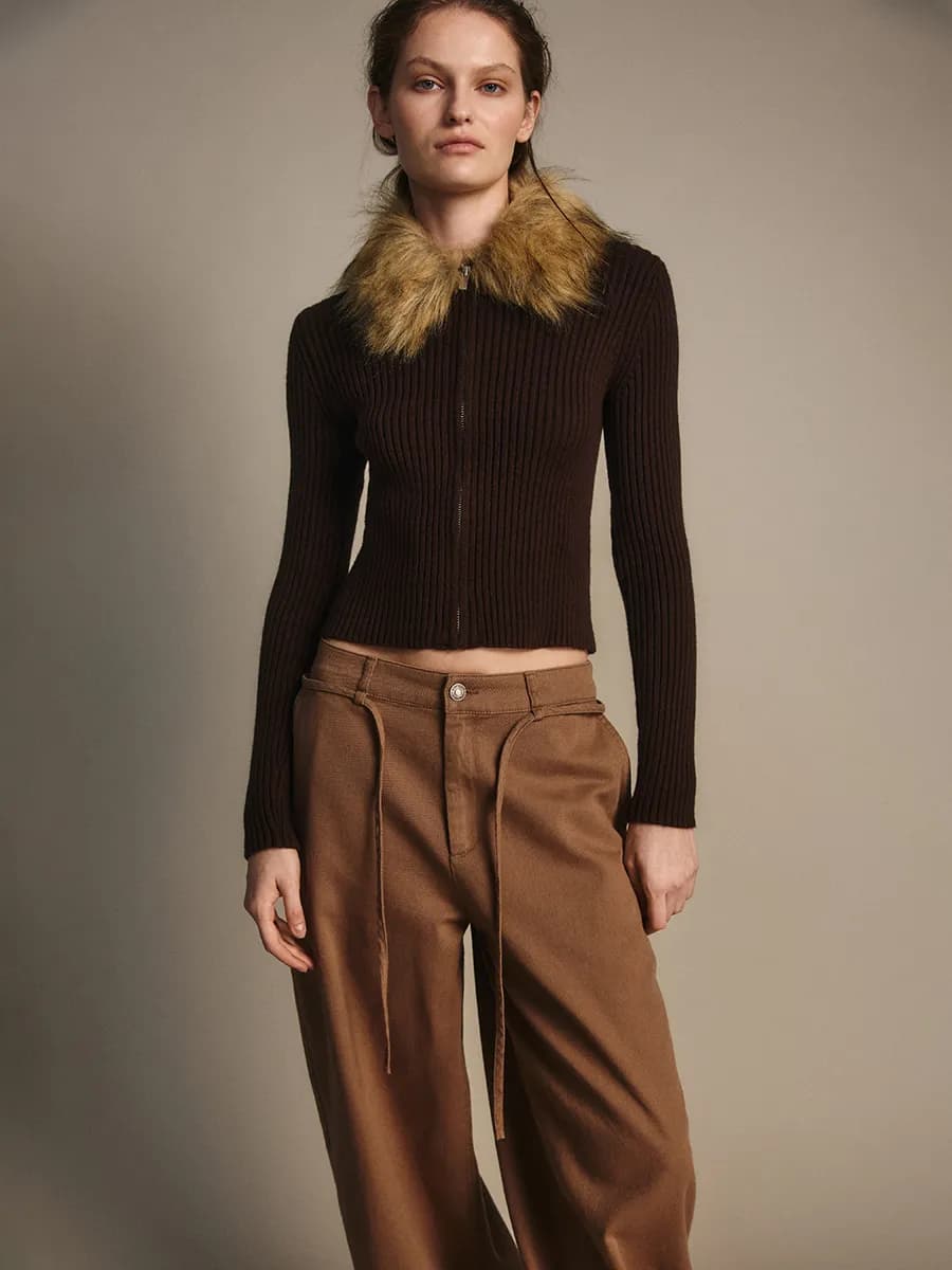 Кардиган на молнии с меховым воротником