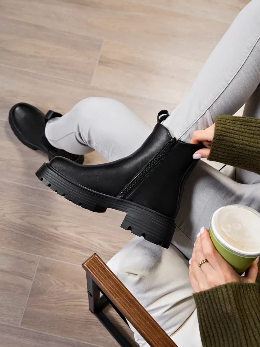 Ботинки зимние высокие челси