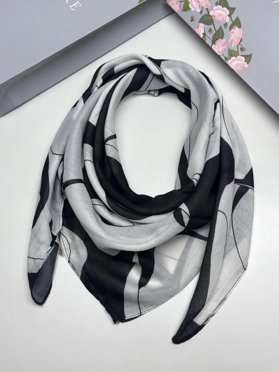 Платок на шею легкий