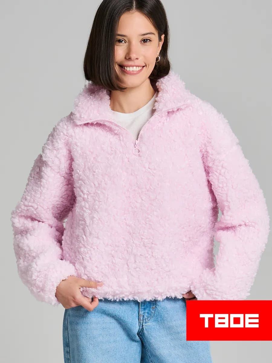 Свитшот меховой с полузамком молнией