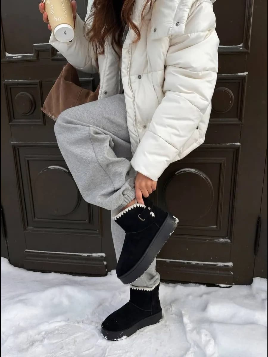 Угги зимние короткие на платформе