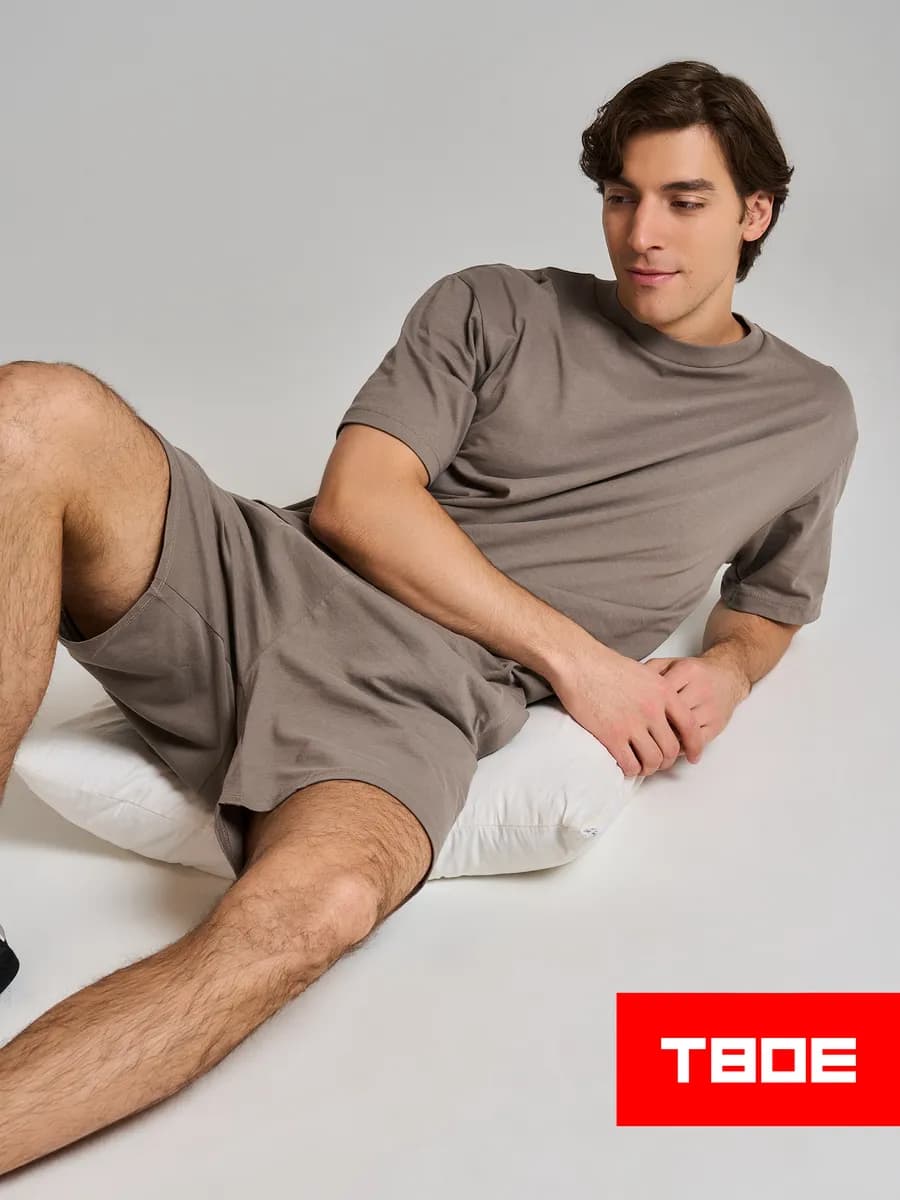 Пижама из хлопка с шортами