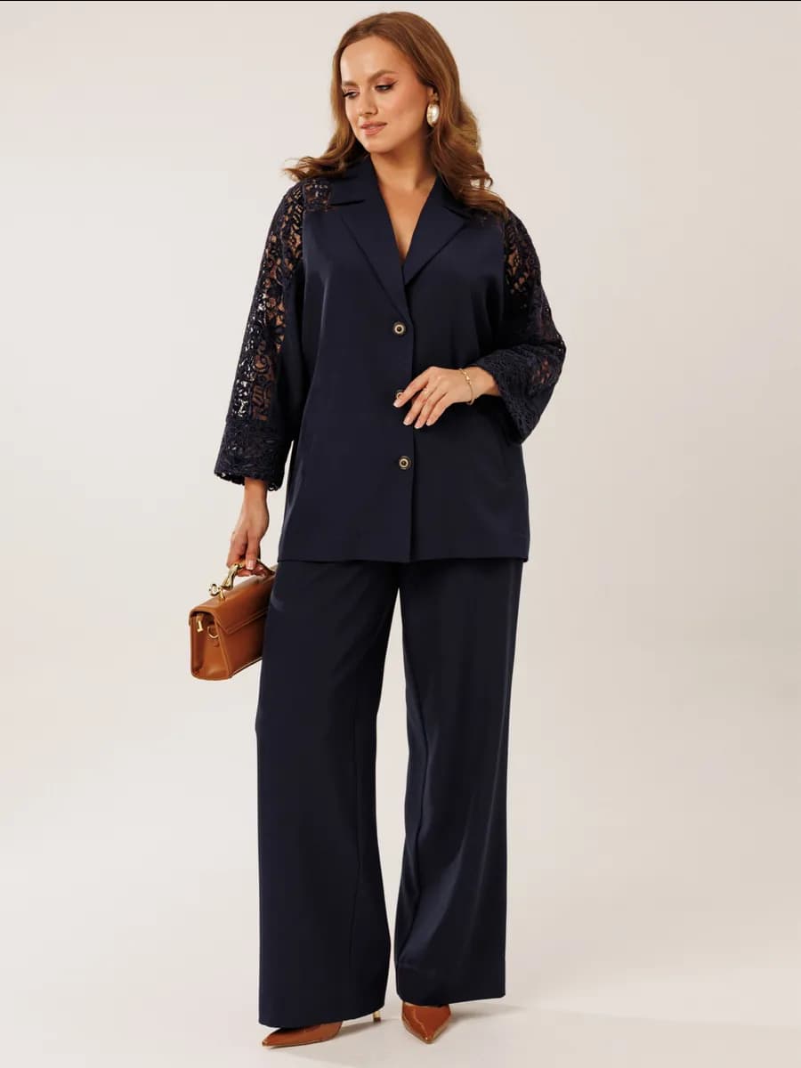 Костюм брючный нарядный большие размеры