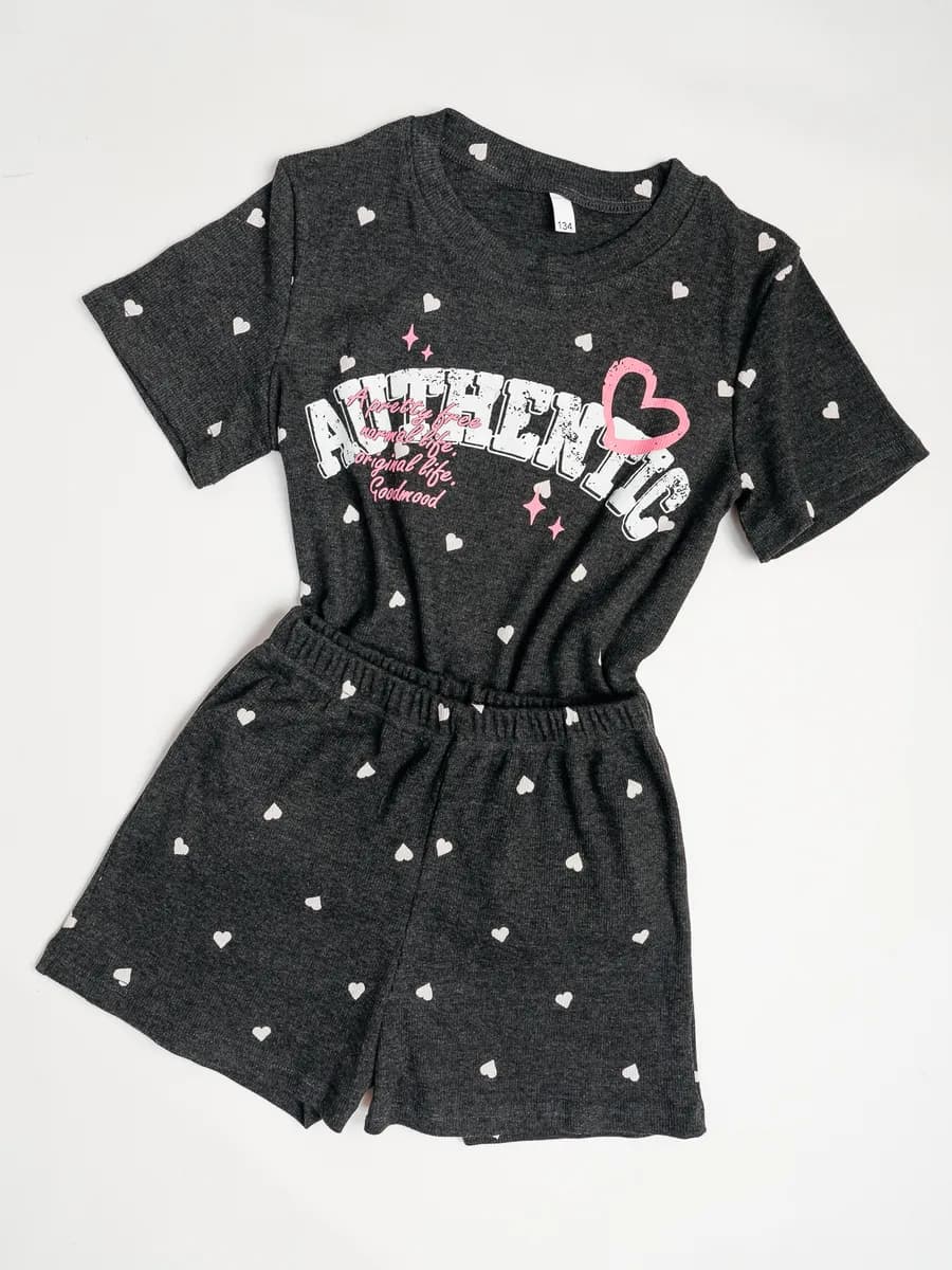 Пижама домашняя с шортами и футболкой