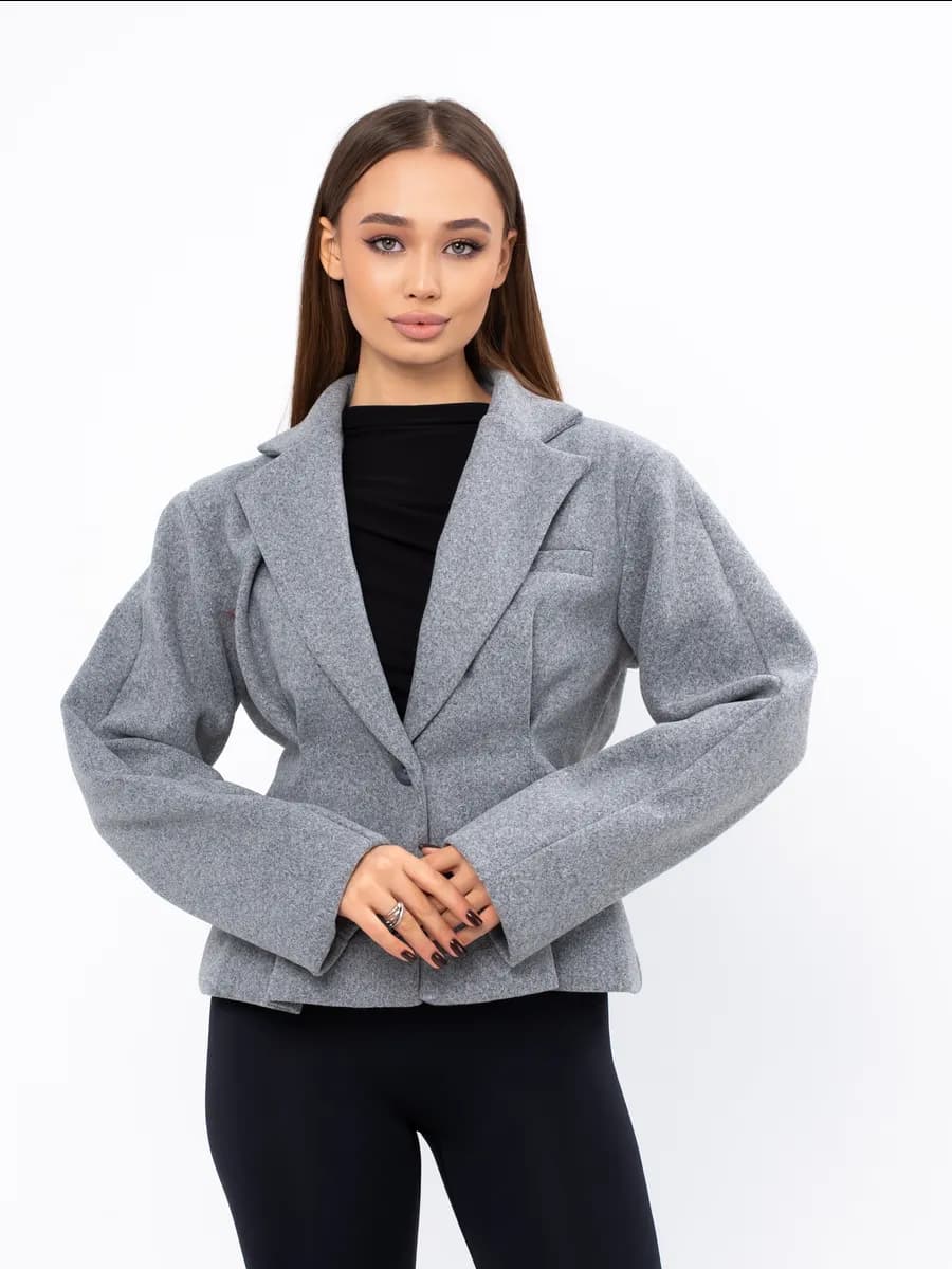 Пиджак приталенный