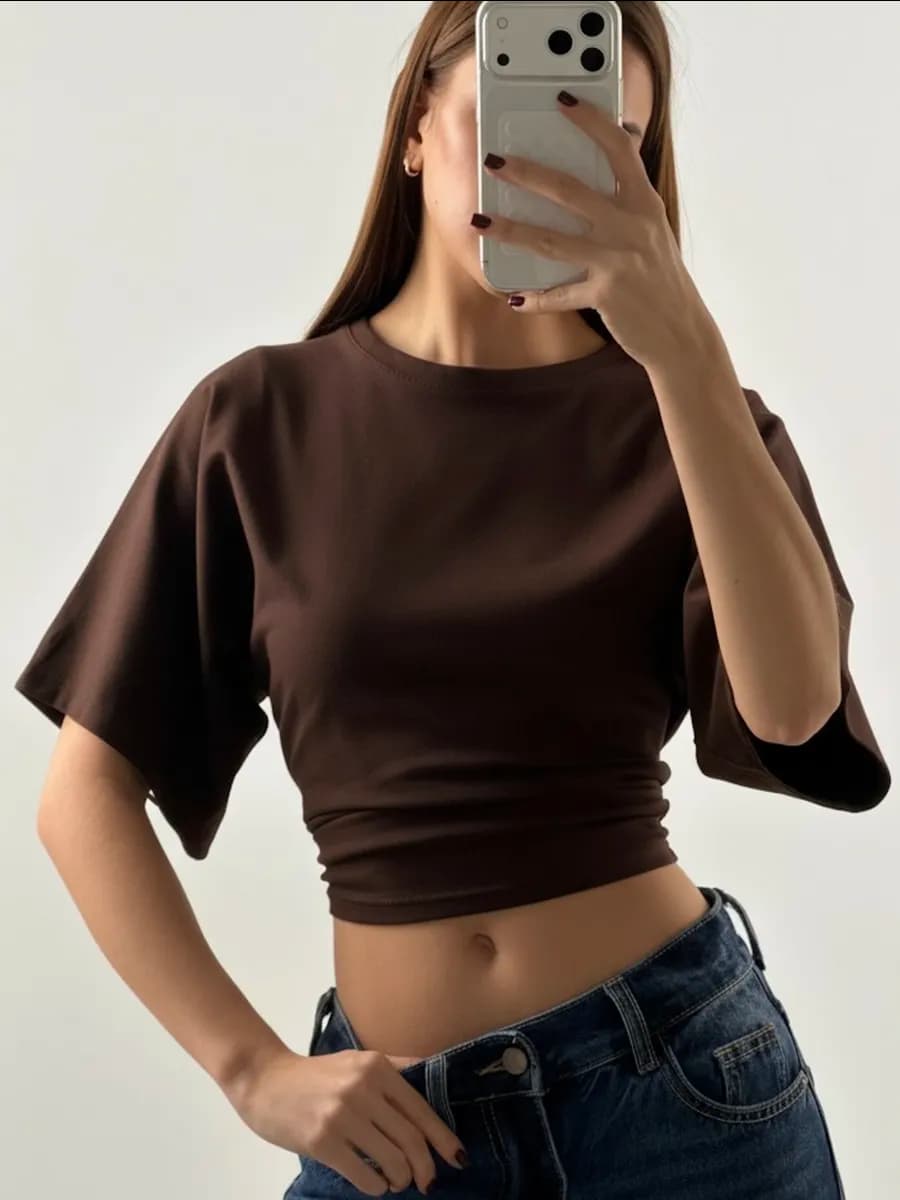 Футболка обтягивающая с широкими рукавами летучая мышь скимс