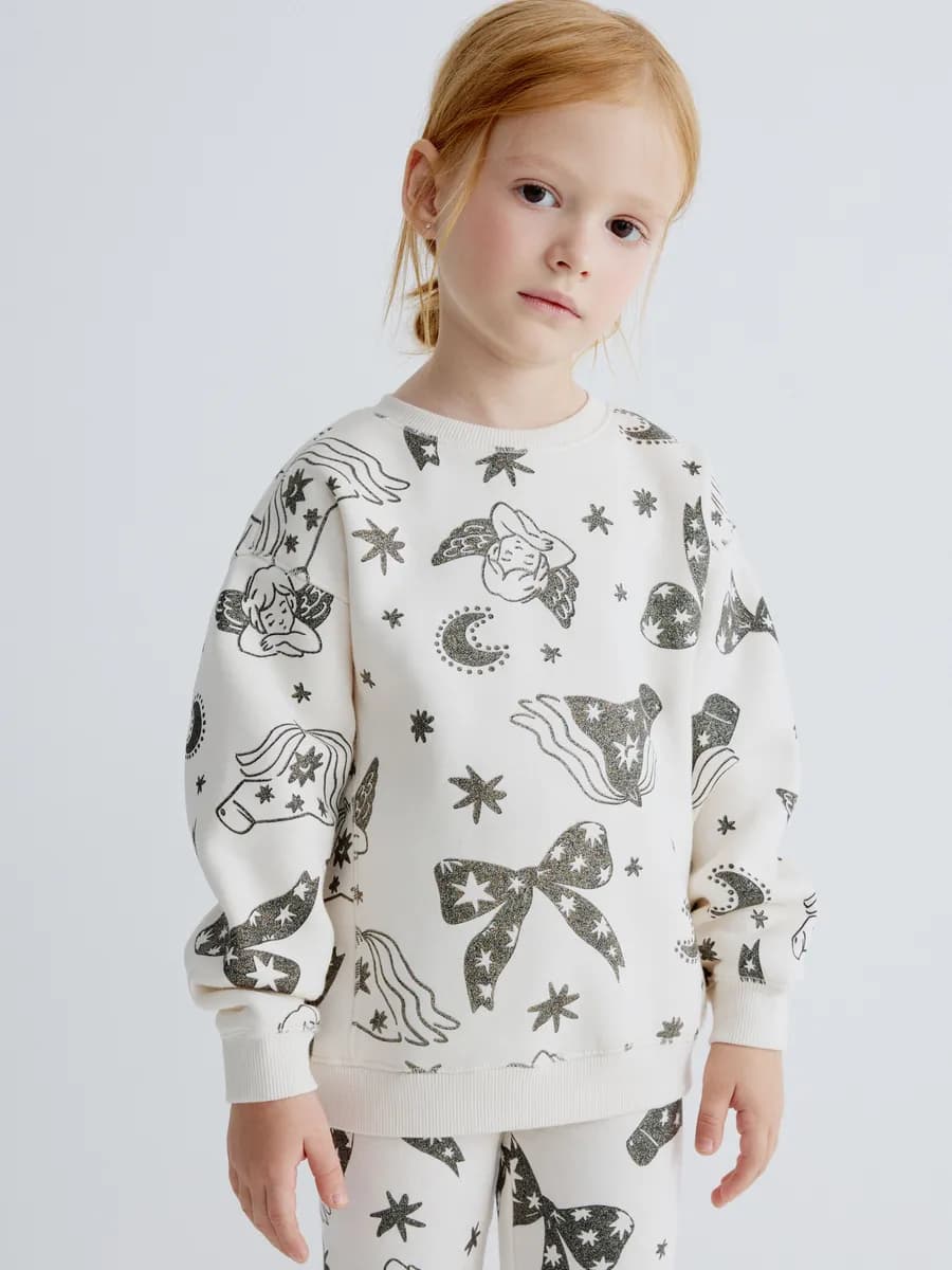 Свитшот оверсайз утепленный новогодний с принтом