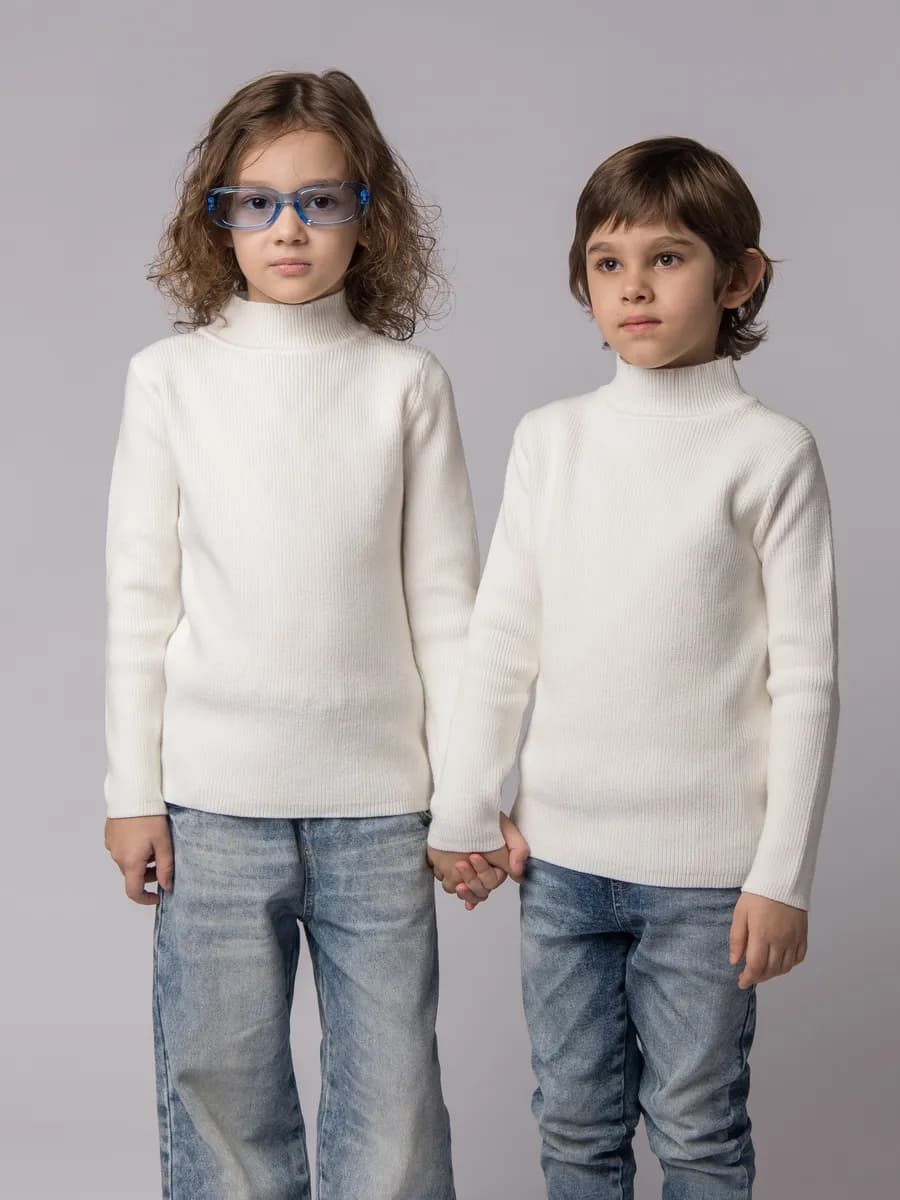 Свитер-водолазка