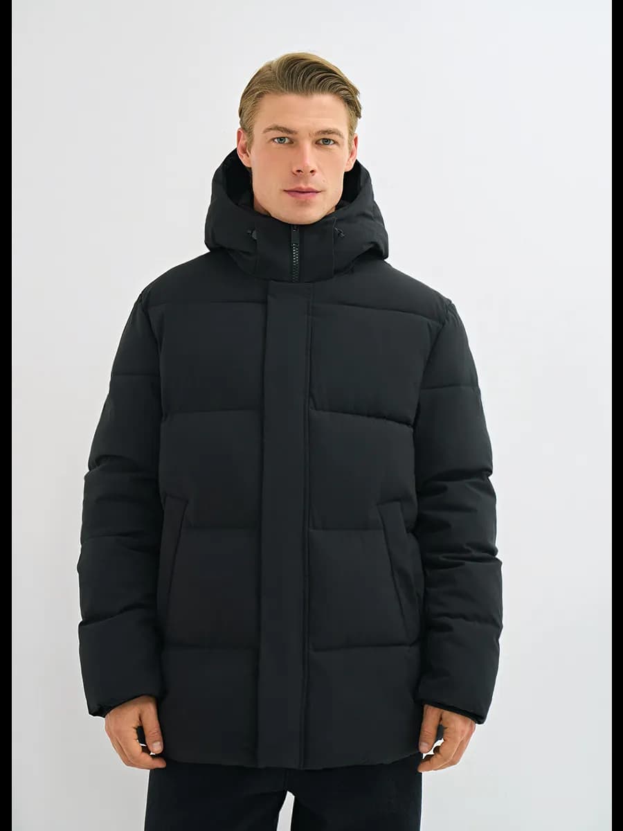 Утеплённая куртка с капюшоном - фото 1