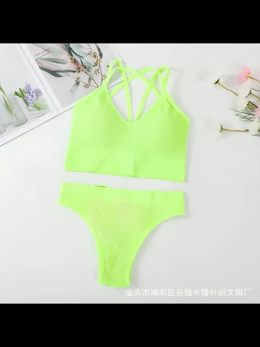 Нижнее белье комплект бесшовное спортивное топ трусы