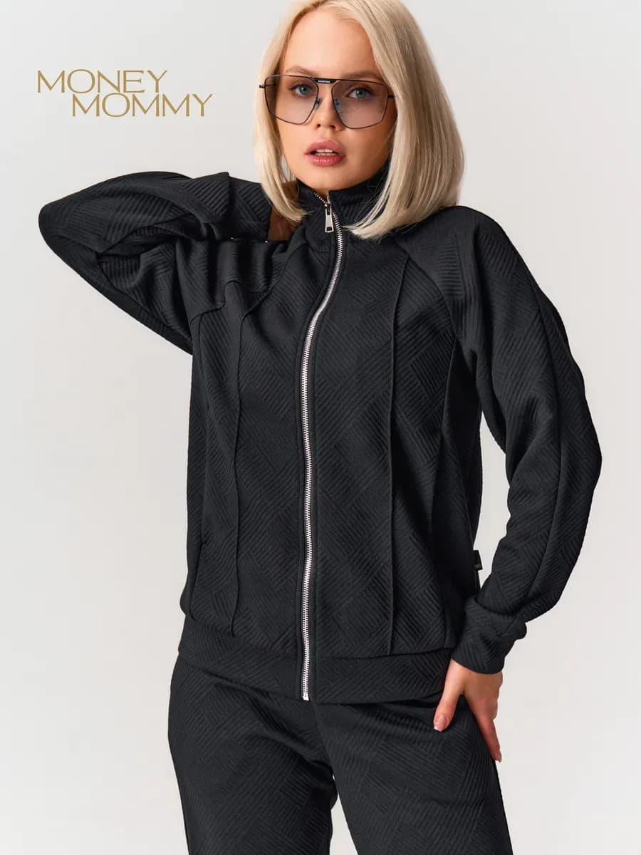 Спортивный костюм на молнии