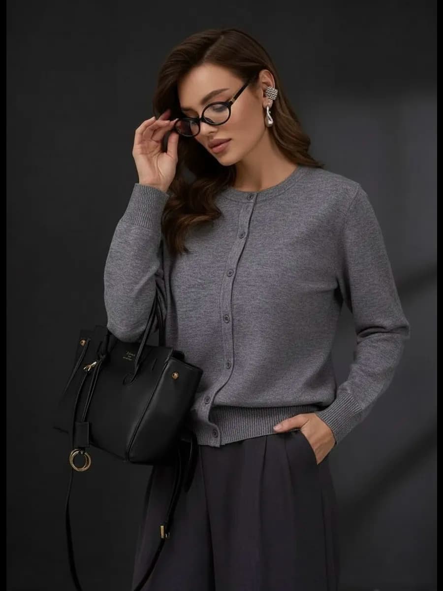 Кардиган на пуговицах