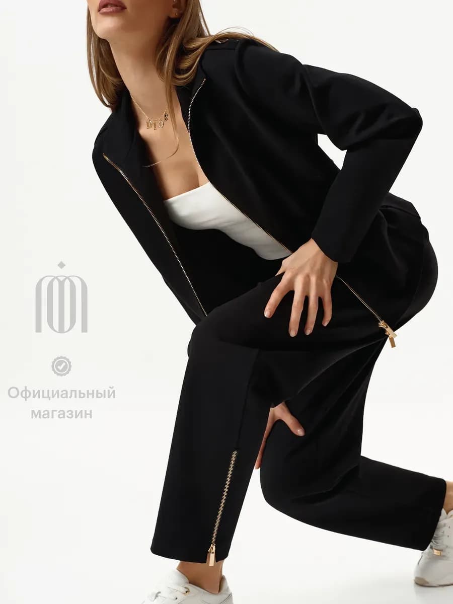 Спортивный костюм брючный на молнии