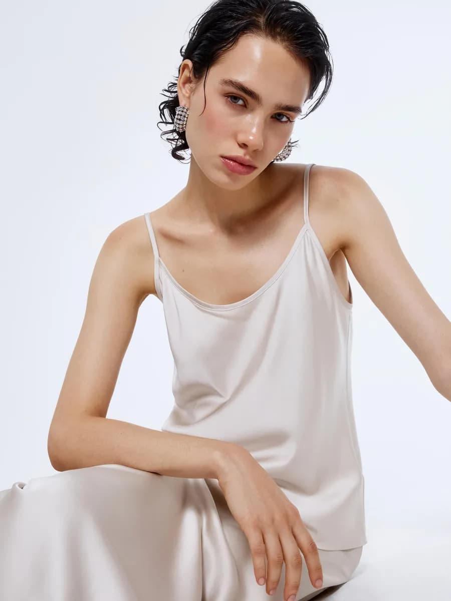 Топ из вискозного сатина - фото 1