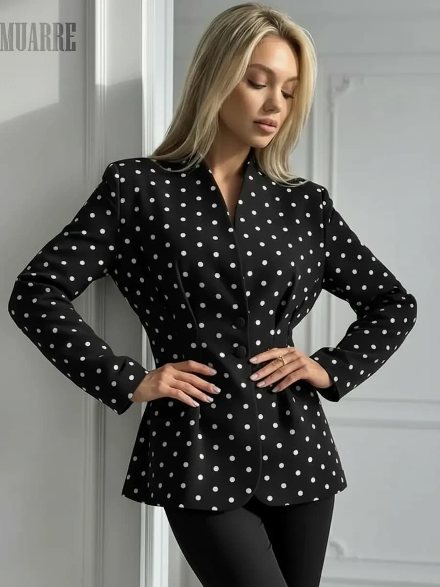 Пиджак в горошек