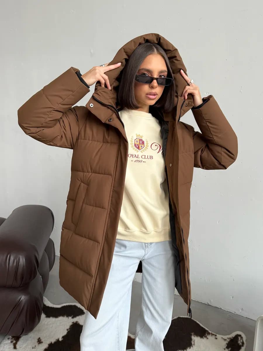 Куртка зимняя удлиненная с капюшоном