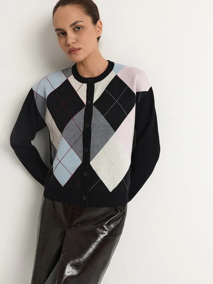 Кардиган на пуговицах - фото 1