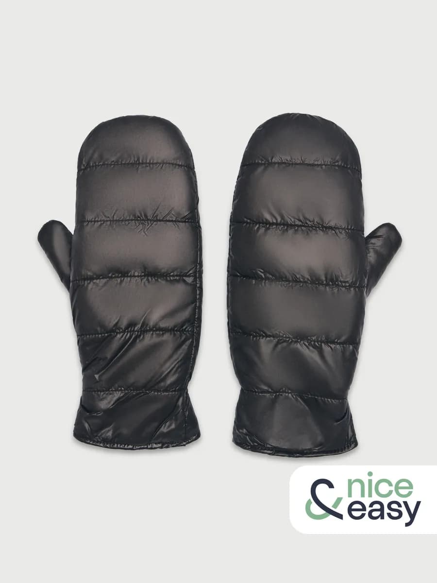 Тёплые женские варежки