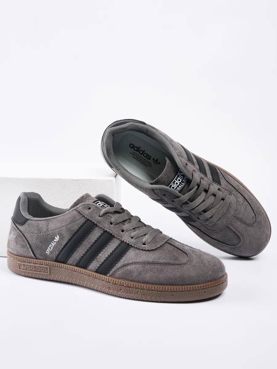 Кроссовки мужские Spezial