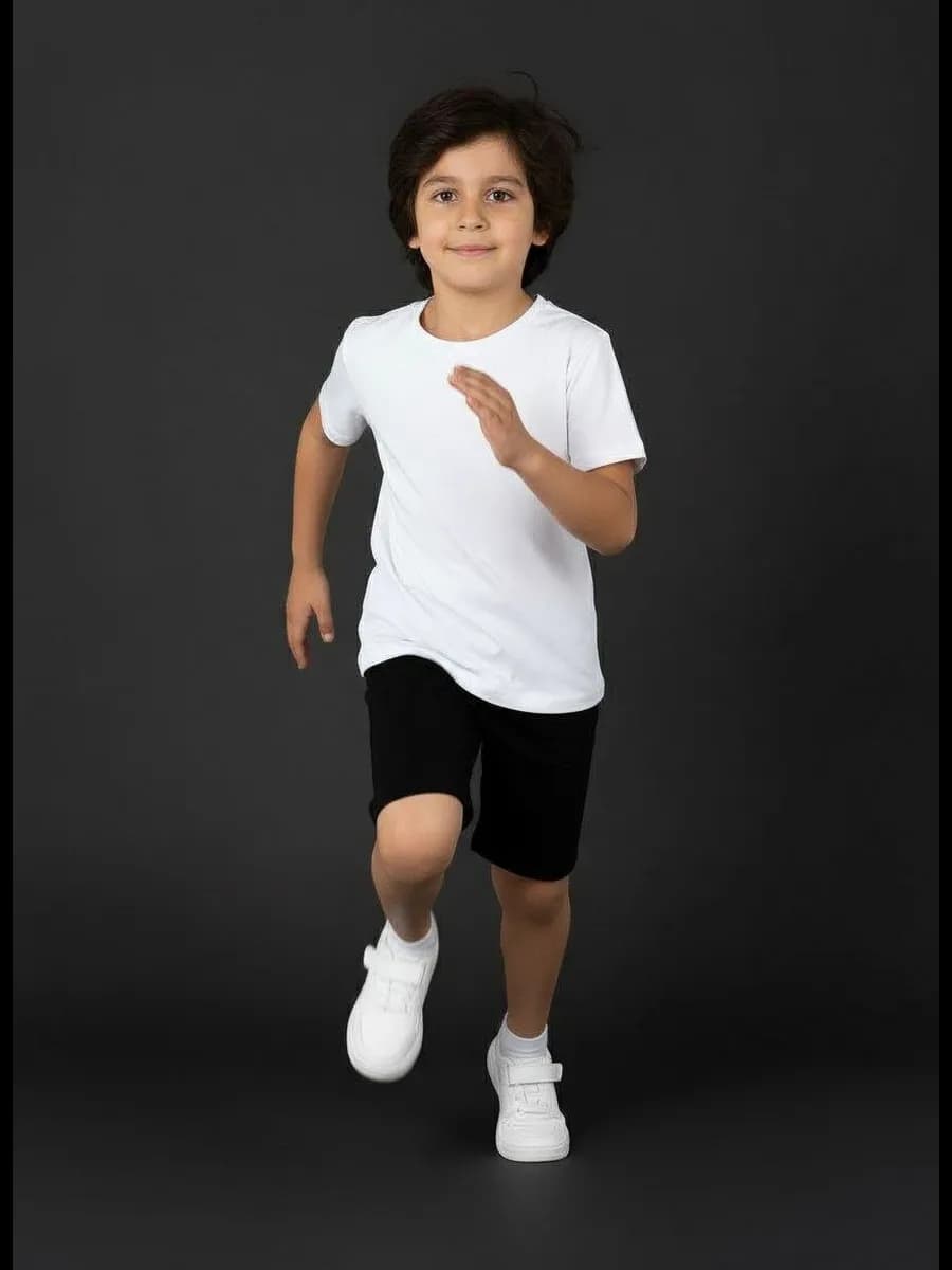 Костюм с шортами белый верх черный низ